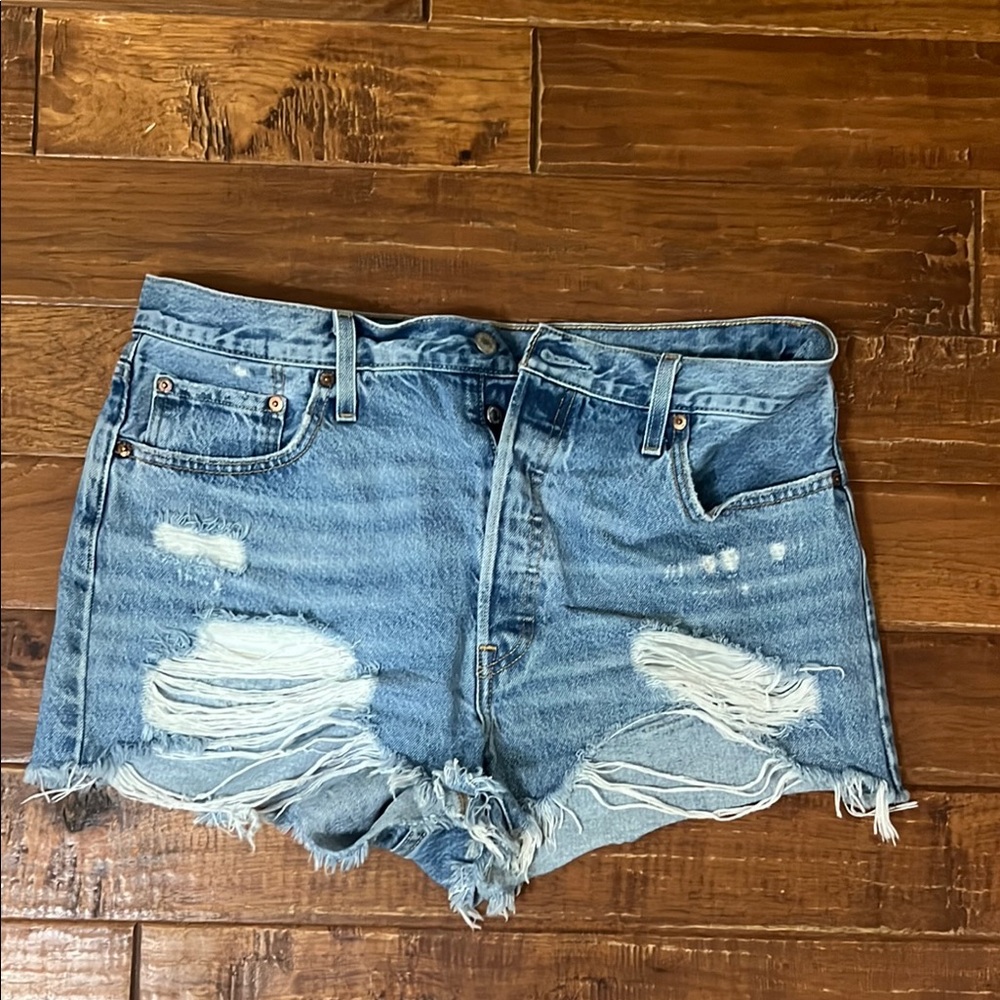 LEVI 501 Women denim Shorts